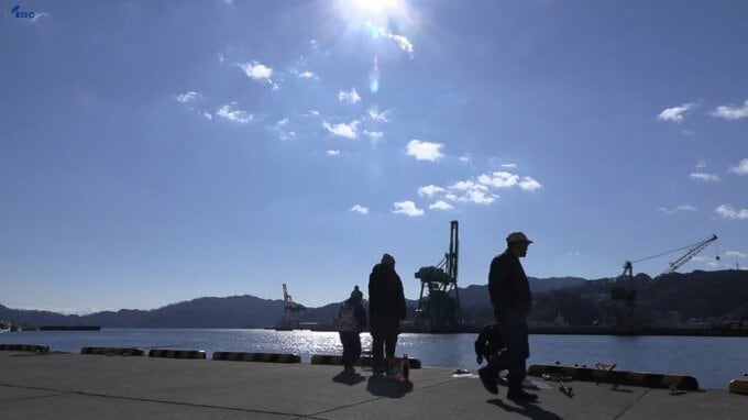 放射冷却で朝はこの時期らしい寒さに　釜石港には釣り人の姿　13日から気温上昇の見込み　岩手|TBS NEWS DIG