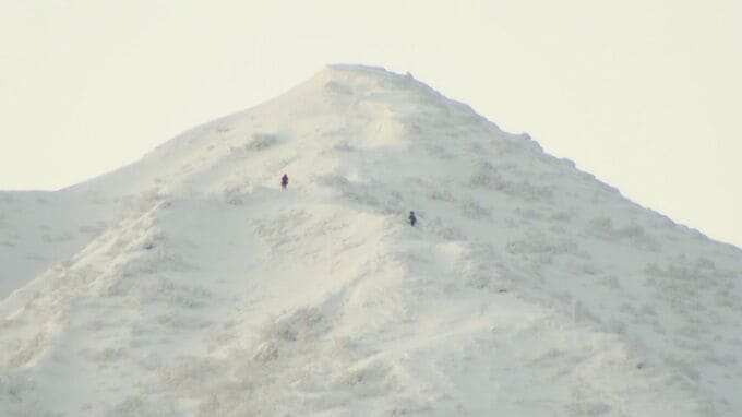 中国地方最高峰・大山頂上付近から滑落　岡山県の男性(77)をヘリで救助、意識がない状態で見つかる　登山届は提出、単独行か　|　BSSニュース | BSS山陰放送
