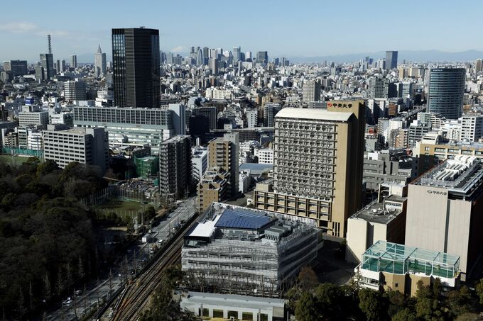 債券は下落に転じる、10年債入札結果が不調－先物中心に売り圧力