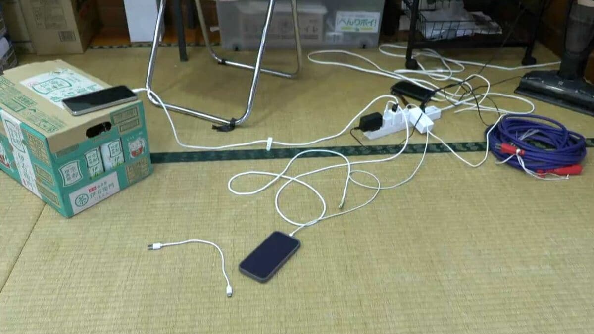 奄美の広範囲1万7000戸停電「冷蔵庫開けたくないが、多分だめ」台風13号遠ざかるも交通にも影響　鹿児島