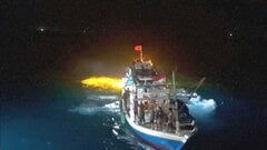 インドネシア沖で旅客船が沈没　数日間漂流の7歳少女ら救助　18人行方不明| TBS CROSS DIG with Bloomberg