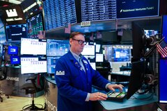 【米国市況】ダウ最高値、雇用統計で米利上げ観測後退－半導体は続落| TBS CROSS DIG with Bloomberg