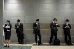 「NISA貧乏」は本当か、投資志向の若者たち－複利効果を意識する世代復活| TBS CROSS DIG with Bloomberg