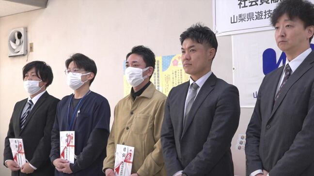 「これからもやっていきたい」　コメや現金を子ども食堂の団体などに　パチンコ店などで作る組合が寄付　山梨|TBS NEWS DIG