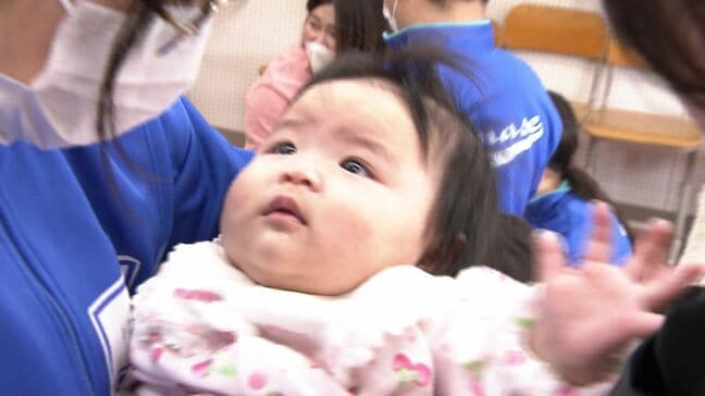 「手小っちゃ」中学生が乳幼児と触れ合って“命の大切さ”感じる授業　子育ての大変さも【岡山・備前市】|TBS NEWS DIG