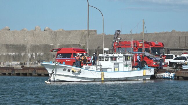 「海に向かって走行し、そのまま転落した」岩瀬漁港で軽乗用車が転落　高齢とみられる男女2人が死亡　富山|TBS NEWS DIG