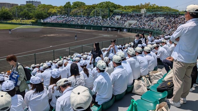 【高校野球】春季兵庫県大会決勝　東洋大姫路と報徳学園の名門対決へ！神戸国際大付に勝利の報徳学園・大角監督「勝った気がしない、コテンパンにやられた印象」|TBS NEWS DIG