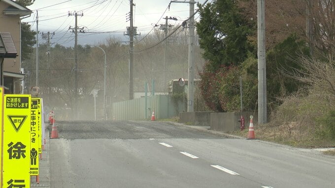 約10トンのロードローラーに体巻き込まれ49歳の男性が死亡　道路の舗装作業中にバックしていたロードローラーに…　|　青森のニュース│ATV NEWS│青森テレビ