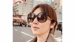 【高岡早紀】 「ぶらぶらと表参道へお買い物」 「シャネル」のサングラス 「セリーヌ」のコートのコーデ すっぴんショットに反響続々|TBS NEWS DIG