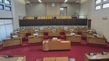 “議員数16→10へ” 若手議員が条例改正案提出 ｢時代にあった議会の形が必要｣ 反対派が過半数か… 可決されれば今年10月の市議選から10人に 岐阜･美濃加茂市　|　名古屋・愛知・岐阜・三重のニュース【CBC news】 | CBC web