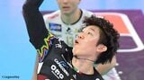 石川祐希 雄たけび連発 プレーオフ初のスタメンでチーム2位13得点も…昨季王者ペルージャ3連敗で決勝進出逃す【バレーボール セリエA】|TBS NEWS DIG