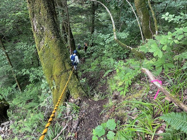 上高地への歴史的な登山道が半年ぶりに規制解除へ　土砂崩れで通行止めの「島々明神線歩道」崩壊地を回避する付替えルートを整備　前回は再開まで4年　長野|TBS NEWS DIG
