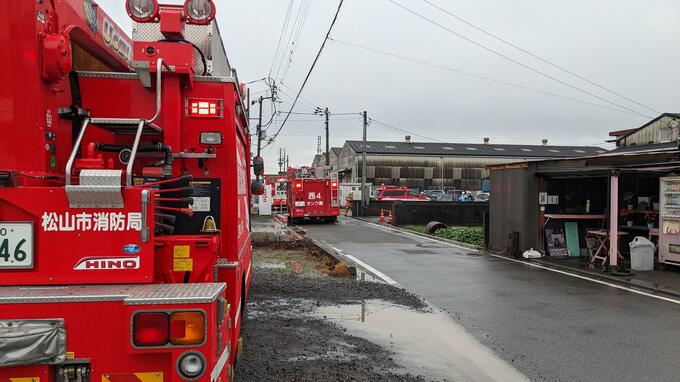 松山空港の近くで一時煙立ち上る 工場で機械焼ける火事　|　愛媛のニュース - Nスタえひめ｜あいテレビは6チャンネル