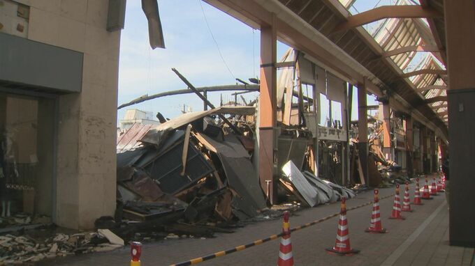 24棟が焼けた…出雲のアーケード商店街火災から1週間　オープン1か月で店舗全焼…新店の今、広がる支援　復興の一歩とは？|TBS NEWS DIG