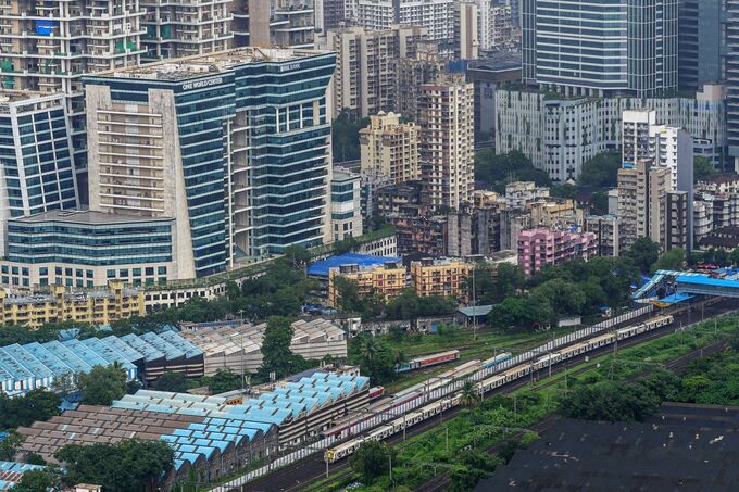 債券上昇か、米関税発動見送りで混乱回避－日銀利上げ観測も織り込む