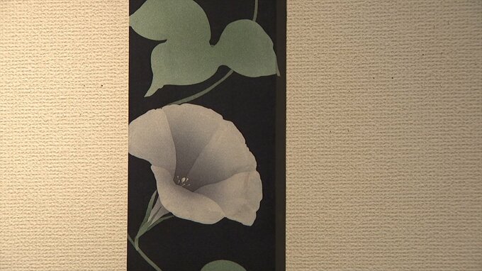 シルク布にろうけつ染めの技法　甲州市在住の染色作家 古屋絵菜さんの個展「くらす」　|　山梨のニュース | ＵＴＹテレビ山梨