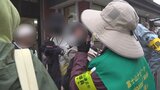「低体温症になりますよ」「大丈夫」「絶対大丈夫じゃない!」富士山 午後4時ゲート閉鎖前の攻防 駆け込み登山者が新たな課題 | 山梨のニュース | UTYテレビ山梨