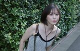 【 本田翼 】 私服ショット公開 ワンピース姿でポーズ 「ブーツはLサイズ。とても履きやすいです」|TBS NEWS DIG