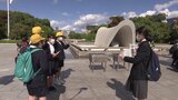 「平和のバトン渡したい」広島中等教育学校の生徒が修学旅行生に平和公園をガイド|TBS NEWS DIG