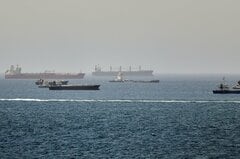 オマーン、ホルムズ海峡通過で手数料発生の可能性と欧州に通知| TBS CROSS DIG with Bloomberg