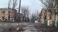 ゼレンスキー大統領が兵器不足訴え　東部要衝撤退は「兵士の命守るための決定」| TBS CROSS DIG with Bloomberg