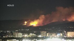米・ネバダ州で山火事が拡大　9万人に避難呼びかけ　人為的な原因か|TBS NEWS DIG