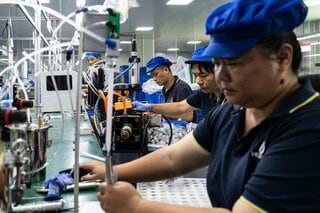 中国工業利益、11月以来の低い伸び－AI・原油高頼みの回復に限界| TBS CROSS DIG with Bloomberg