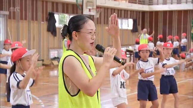 江戸時代に大阪から伝わった盆踊り　宮崎市の小学校で地元住民が児童に指導　11月の運動会で披露|TBS NEWS DIG