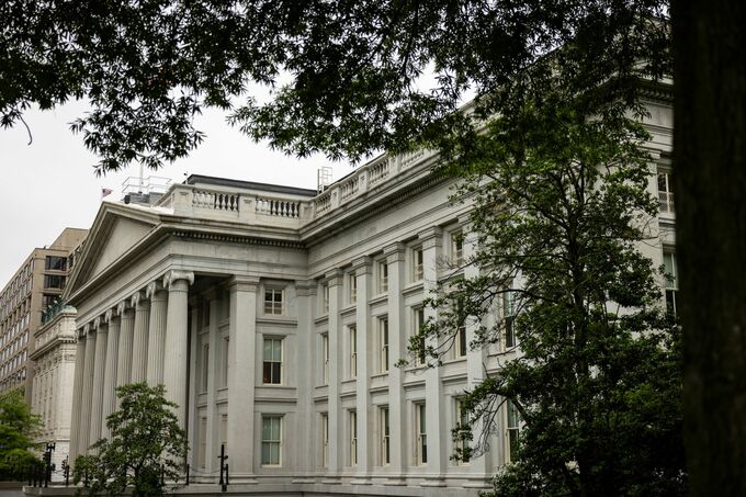 米国債は大幅上昇、雇用者数の伸び減速で－９月の利下げ観測急浮上