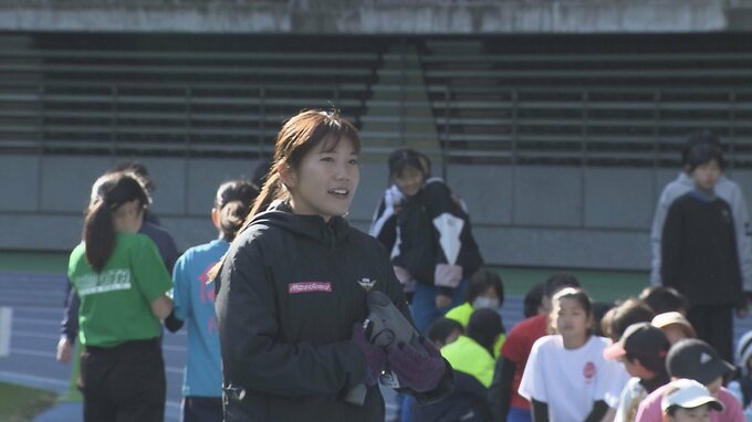 東京五輪出場の陸上・児玉芽生選手が「速く走るコツ」を教えるかけっこ教室　大分　|　大分のニュース｜OBS NEWS｜大分放送