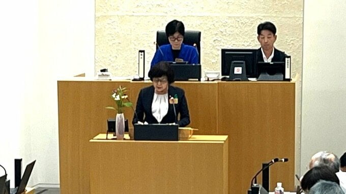 保育園で虐待「弁当箱をゴミ箱に捨て、左太もも叩く⋯」保育士が特定の園児に2件、「決してあってはならないこと」町長が議会で謝罪・報告　|　高知のニュース・天気｜KUTV NEWS | KUTVテレビ高知