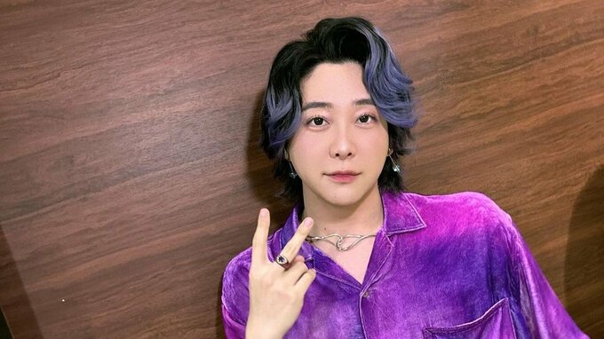 【Mrs. GREEN APPLE】大森元貴さん 突然の変顔に反響　「音楽の日」の衣装　|TBS NEWS DIG