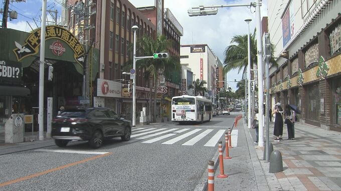 「国際通り」でひき逃げ事件 男性軽傷「逃げた車はタクシーの可能性がある」と話す　|　沖縄のニュース｜RBC 琉球放送