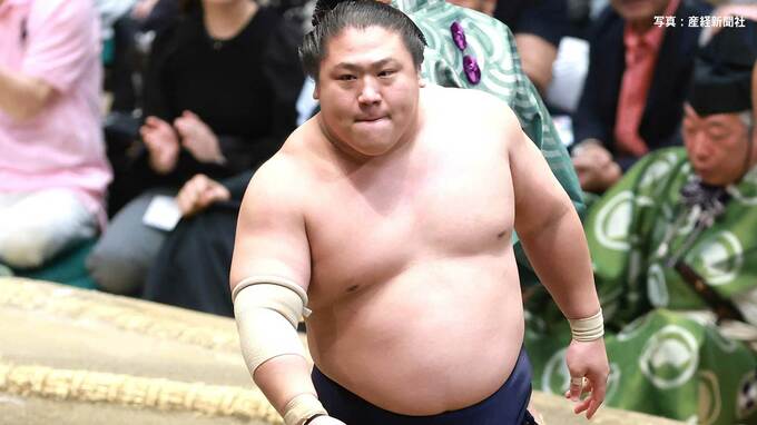 小結・若隆景 優勝決定戦で25場所ぶり2度目のV 2022年春場所以来、史上3番目のブランク優勝 2横綱2大関不在の混戦制す|TBS NEWS DIG