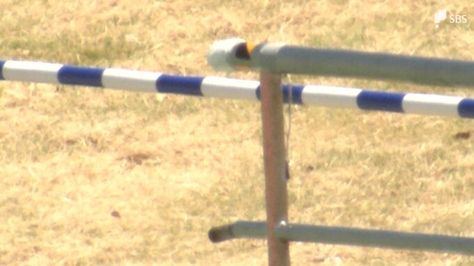 「またがりなど禁止していたが…」サポーター転落で10人重軽傷　“折れた柵”に目立った劣化みられず【続報】|TBS NEWS DIG