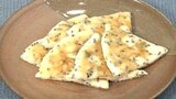 津軽地方伝統のおやつ「がっぱら餅」材料を合わせたら“がぱっ”とフライパンへ【わっちtheキッチン】郷土料理レシピ | 青森のニュース│ATV NEWS│青森テレビ