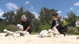 辺野古沖転覆事故から2か月、死者2人の月命日　運航団体代表らが献花|TBS NEWS DIG