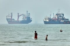 イランとオマーン、ホルムズ海峡の航行再開を目指し協議| TBS CROSS DIG with Bloomberg
