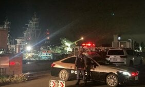 マグロ漁船に乗り込み"居座ったクマ"海に飛び込み姿消すも1キロ離れた場所で目撃される 宮城・塩釜市|TBS NEWS DIG