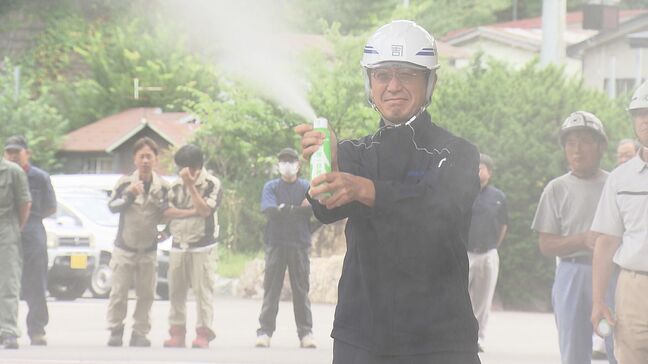 「(スプレーは)風向きを考えないと自分の方に来るので訓練が必要」クマ対策研修会 官民の建設業で共同初開催 岩手・葛巻町|TBS NEWS DIG