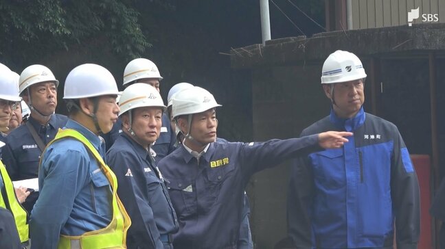 「二次災害、三次災害にならないように」伊豆急行線の土砂崩れ現場を町長らが視察 6月7日の全線再開予定も「台風のたまご」接近で厳戒態勢続く=静岡・河津町|TBS NEWS DIG