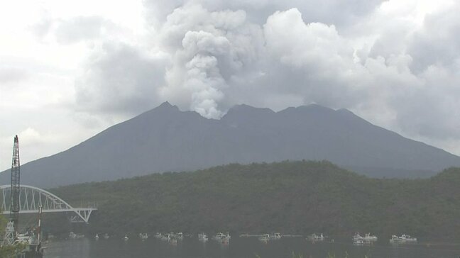 桜島で連続噴火、噴煙最大2400mまで上昇 鹿児島市吉野方向に降灰予想【画像で見る降灰予報(きょう15時~あす9時)】|TBS NEWS DIG