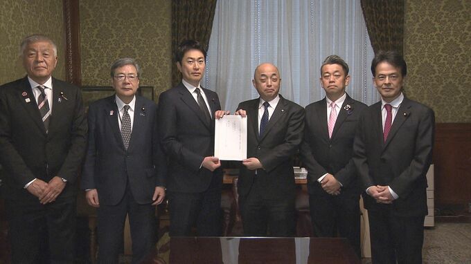 維新 “ライドシェア全面解禁法案”提出　地域の“足不足”やインバウンドなど需要増加に対応目指す|TBS NEWS DIG