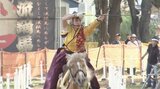 颯爽と駆ける馬上から射ぬく『的』世界流鏑馬選手権 19日の開幕前に公開練習|TBS NEWS DIG