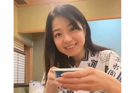 ホットスルー　中村宗悦作　海清寺　古材　内金溜　瓢香合　共箱　V　8138 中村静香 】 「ひとり晩酌」 浴衣姿でビールを堪能 | TBS NEWS DIG