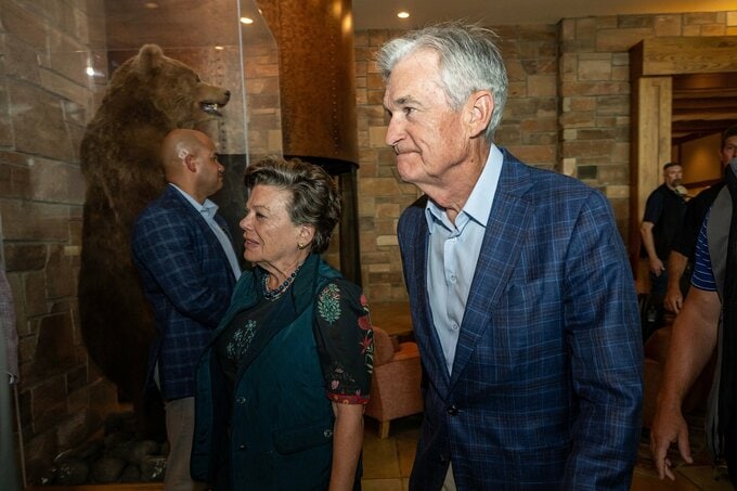 パウエル議長講演で急伸の米国債相場、雇用・インフレ指標が試金石に