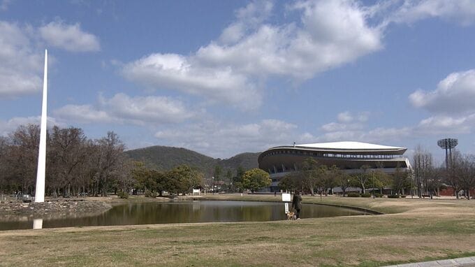 県総合グラウンドの負担金めぐりこじれる問題　溝埋まらぬまま県は条例に基づき請求したと明らかに【岡山】　|　岡山・香川のニュース | 天気 | RSK山陽放送