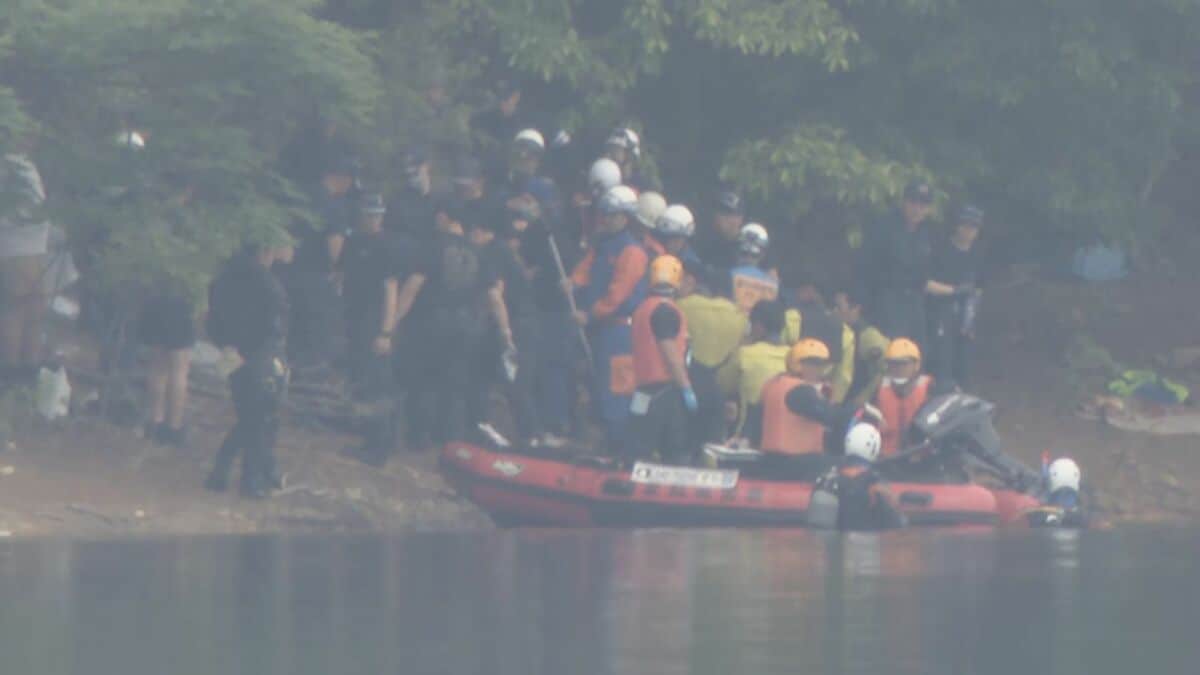 【速報】安否不明の搭乗員と思われる体の一部が見つかる　自衛隊機墜落事故　愛知・犬山市の入鹿池　中谷防衛大臣発表