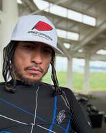 【 長瀬智也 】　「バイクに乗っててよかったと思う瞬間はいつもバイクに乗っている時ではなく仲間と笑ってるときなんだ」　ＳＮＳに想い　「#仲間」「#バイク」「#愛」|TBS NEWS DIG