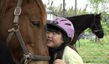 ディープインパクトの血を引く馬も「馬を救い 人を癒やす」レース引退馬と障がい者の絆 “ホースセラピー”|TBS NEWS DIG